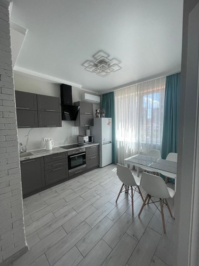 Nika Apartment 敖德萨 外观 照片