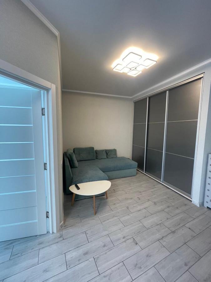 Nika Apartment 敖德萨 外观 照片